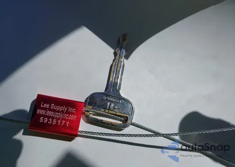 2003 Toyota Corolla Ce из США, поврежденный, VIN 2T1BR32E13C148516